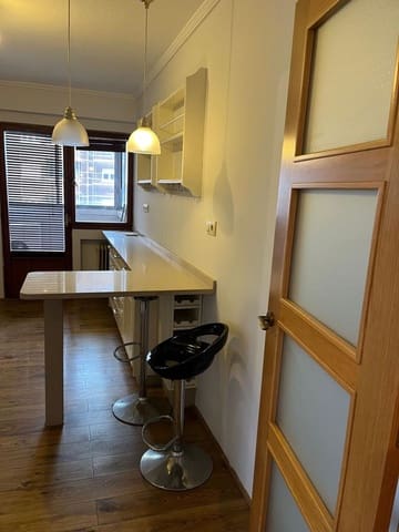 4 makuuhuone Huoneisto myytävänä paikassa Avilés mukana 
autotalli - 220 000 € (Ref: 9568053)