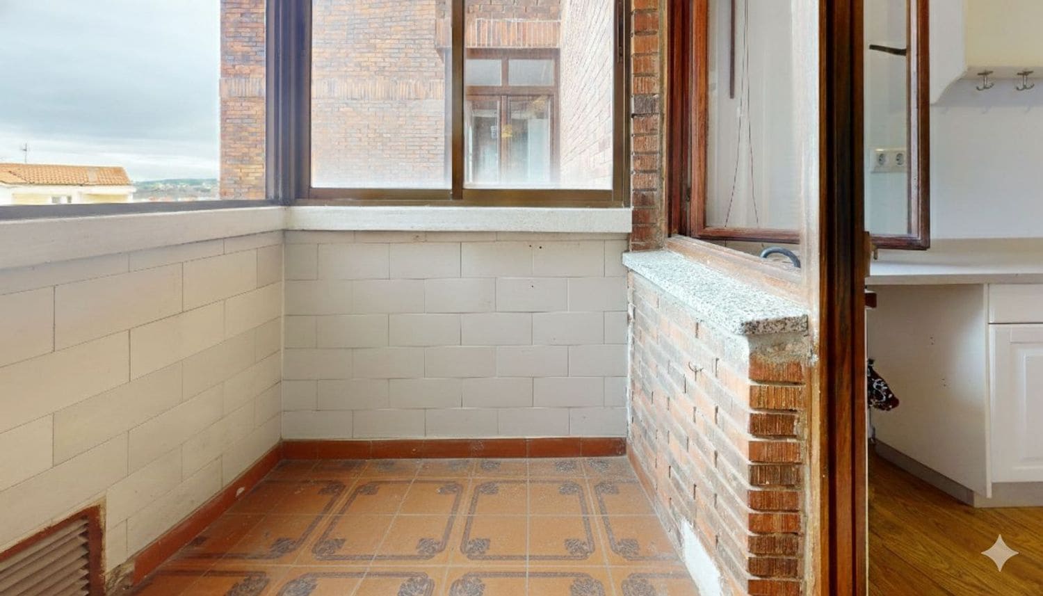 4 makuuhuone Huoneisto myytävänä paikassa Aviles mukana 
autotalli - 220 000 € (Ref: 9568053)