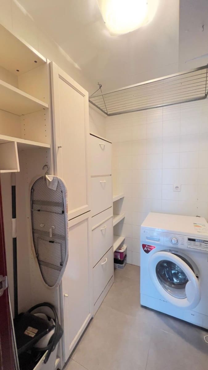 2 bedroom Apartment for sale in Gijon with garage - € 173,000 (Ref: 9568054)