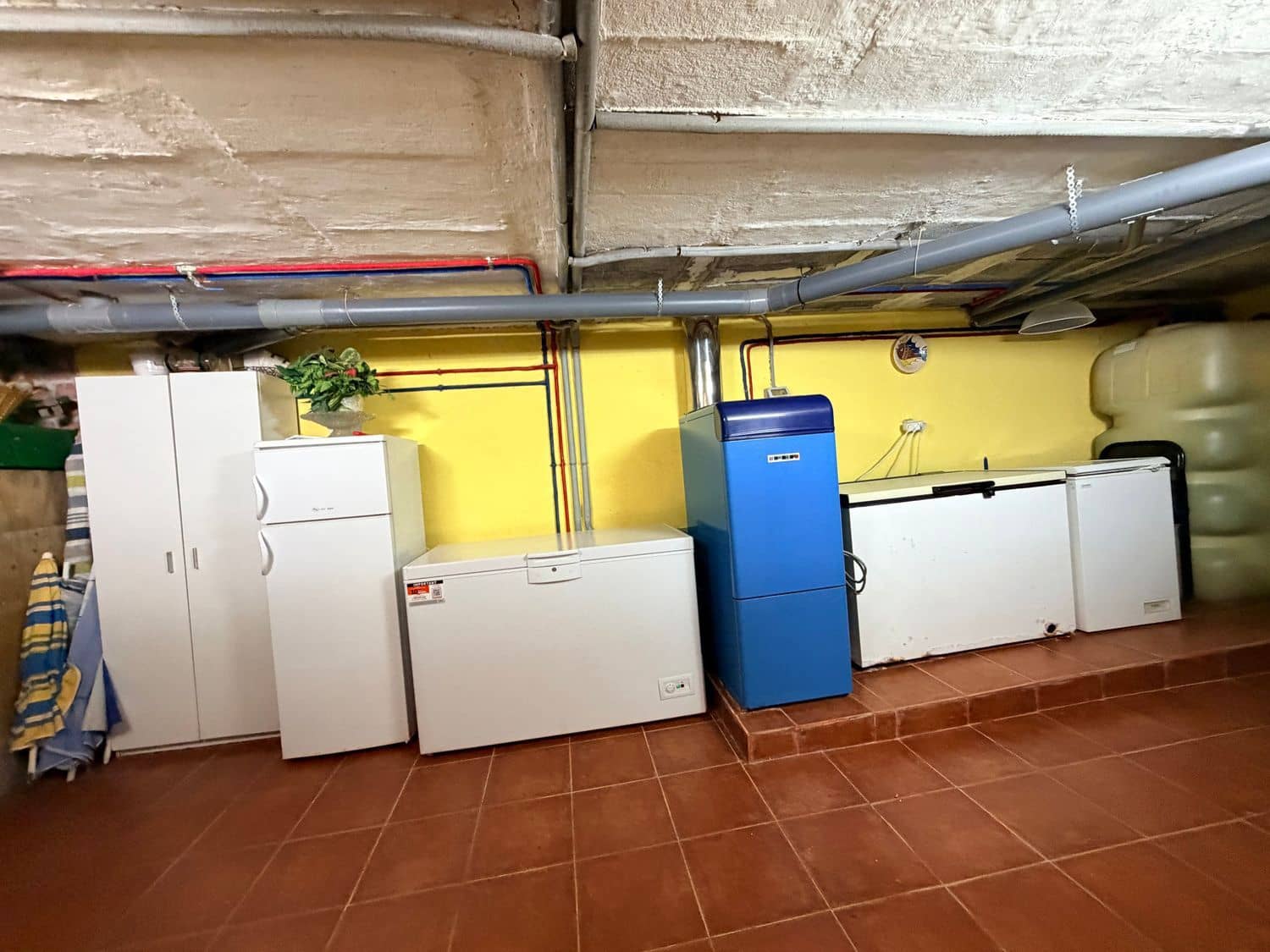 6 makuuhuone Huvila myytävänä paikassa Luarca mukana 
autotalli - 660 000 € (Ref: 9568055)