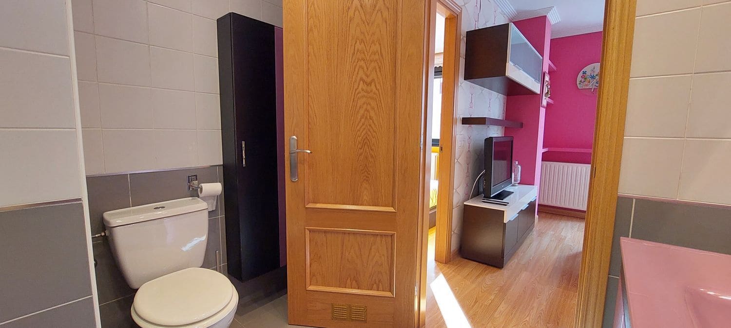 1 bedroom Apartment for rent in Gijon with garage - € 720 (Ref: 9570341)