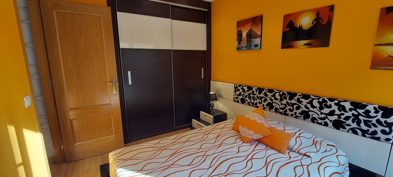 1 bedroom Apartment for rent in Gijon with garage - € 720 (Ref: 9570341)