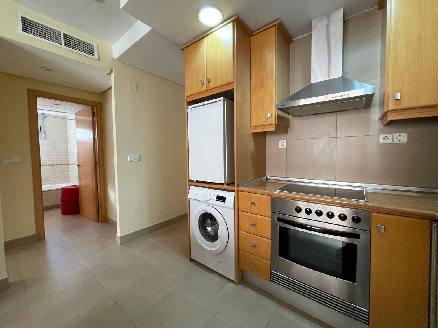 1 bedroom Apartment for rent in Murcia city with garage - € 875 (Ref: 9570342)