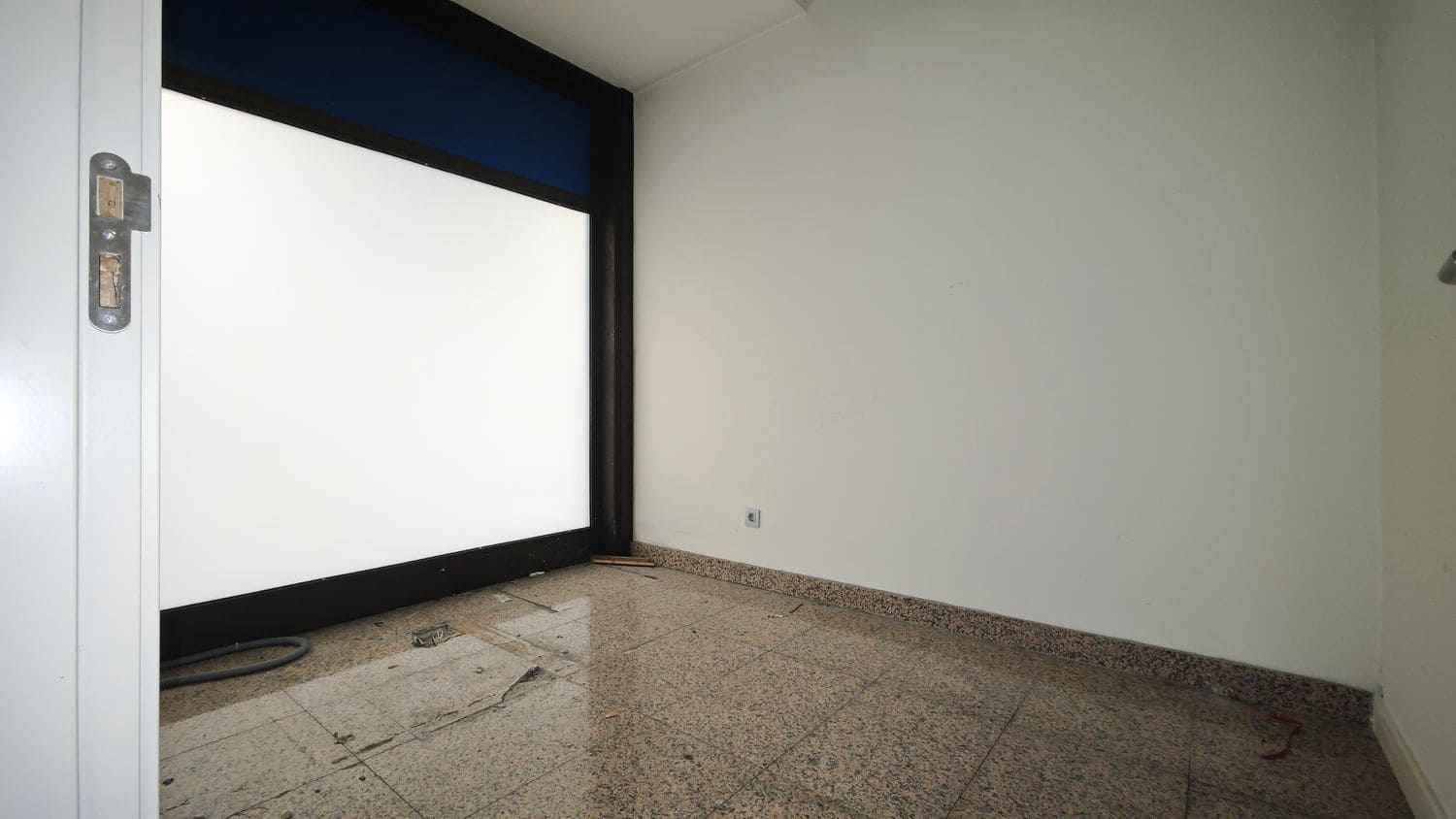 Commercieel te koop in Gijon - € 770.000 (Ref: 9573717)