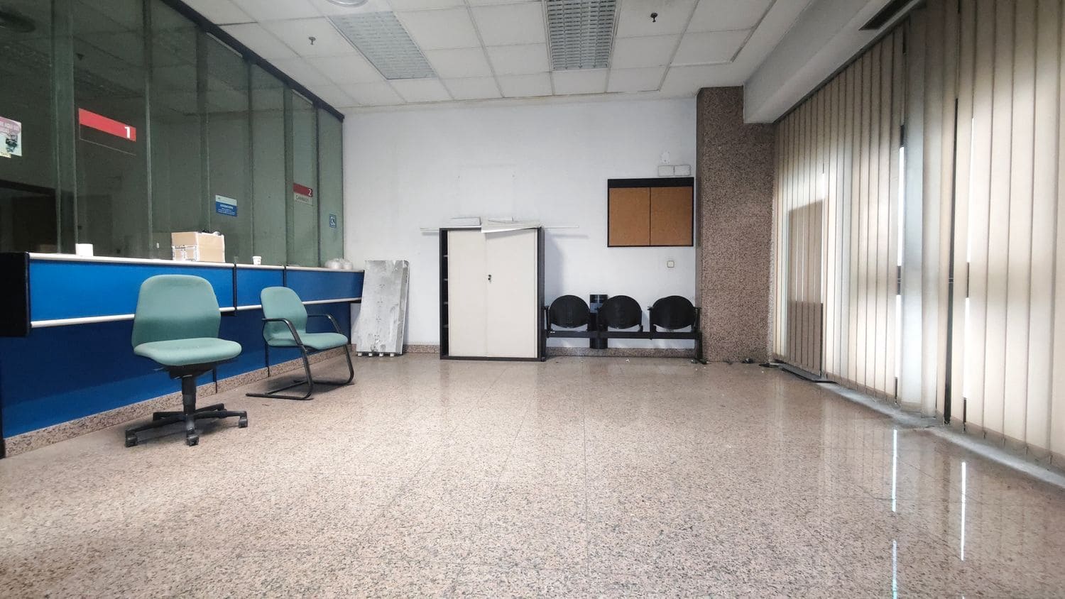 Commercieel te koop in Gijon - € 770.000 (Ref: 9573717)