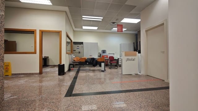 Kommersiell till salu i Centro Urbano, Gijón - 770 000 € (Ref: 9573717)