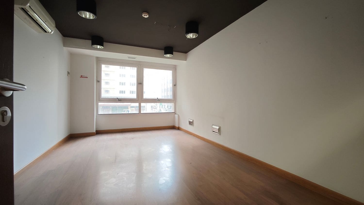 Kantoor te koop in Gijon - € 329.500 (Ref: 9573718)