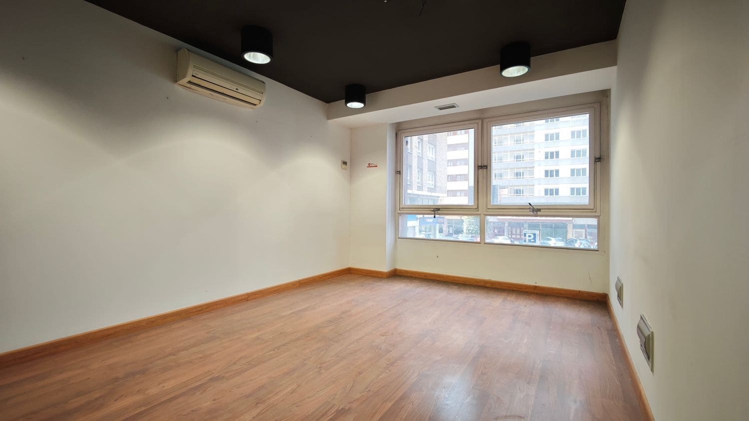 Kantoor te koop in Gijon - € 329.500 (Ref: 9573718)