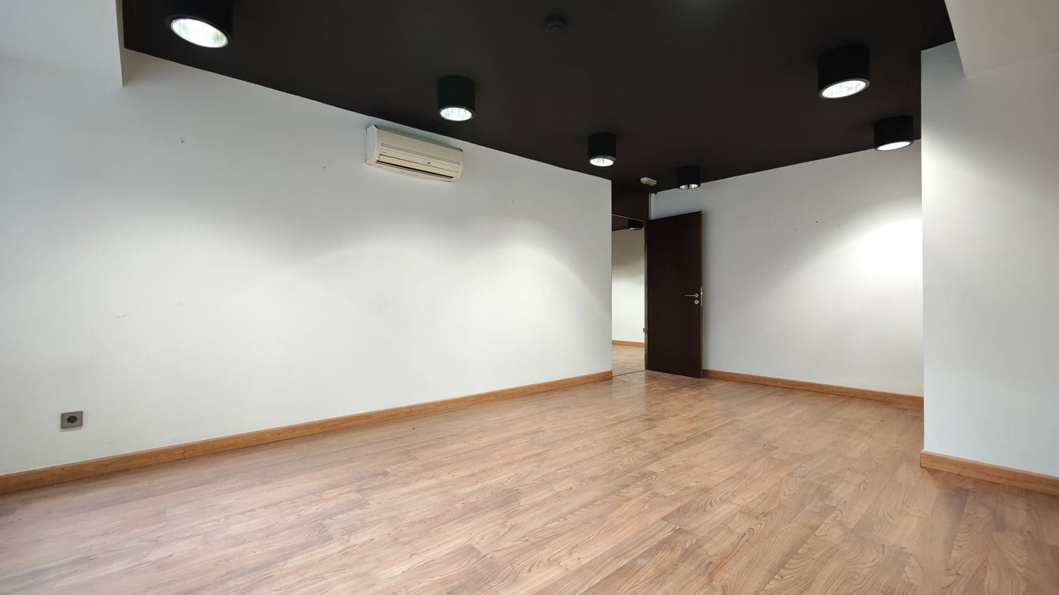 Kantoor te koop in Gijon - € 329.500 (Ref: 9573718)