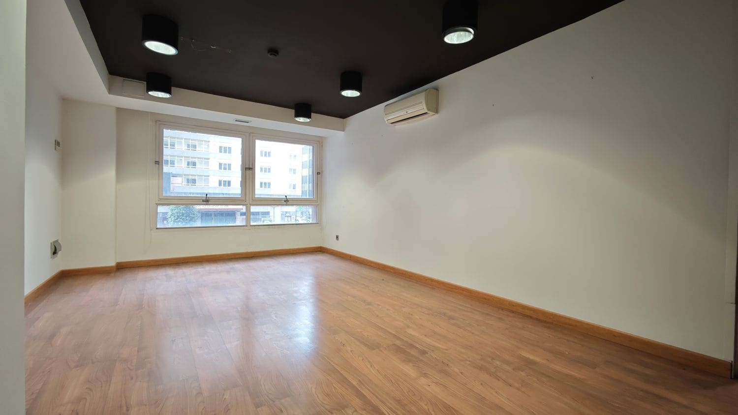 Kantoor te koop in Gijon - € 329.500 (Ref: 9573718)