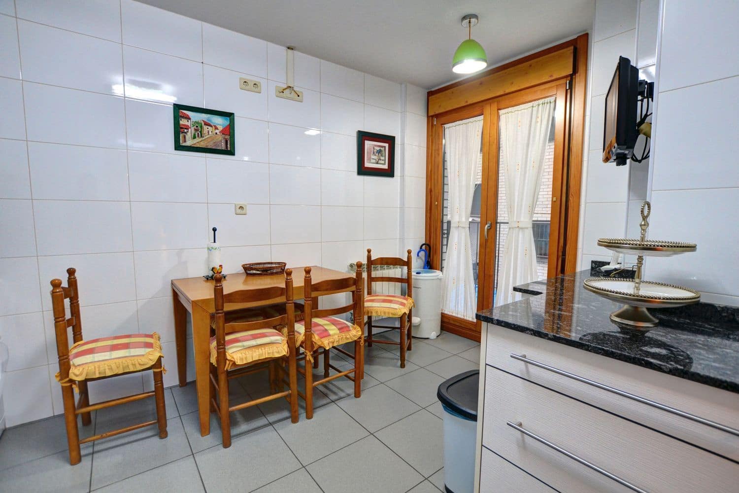 2 soverom Leilighet til salgs i Gijon med garasje - € 205 000 (Ref: 9573719)