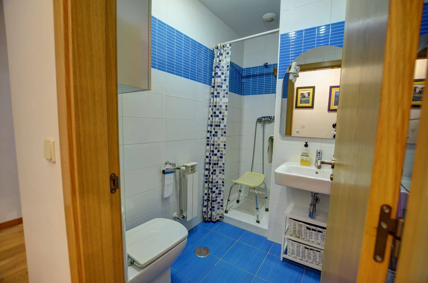 2 soverom Leilighet til salgs i Gijon med garasje - € 205 000 (Ref: 9573719)