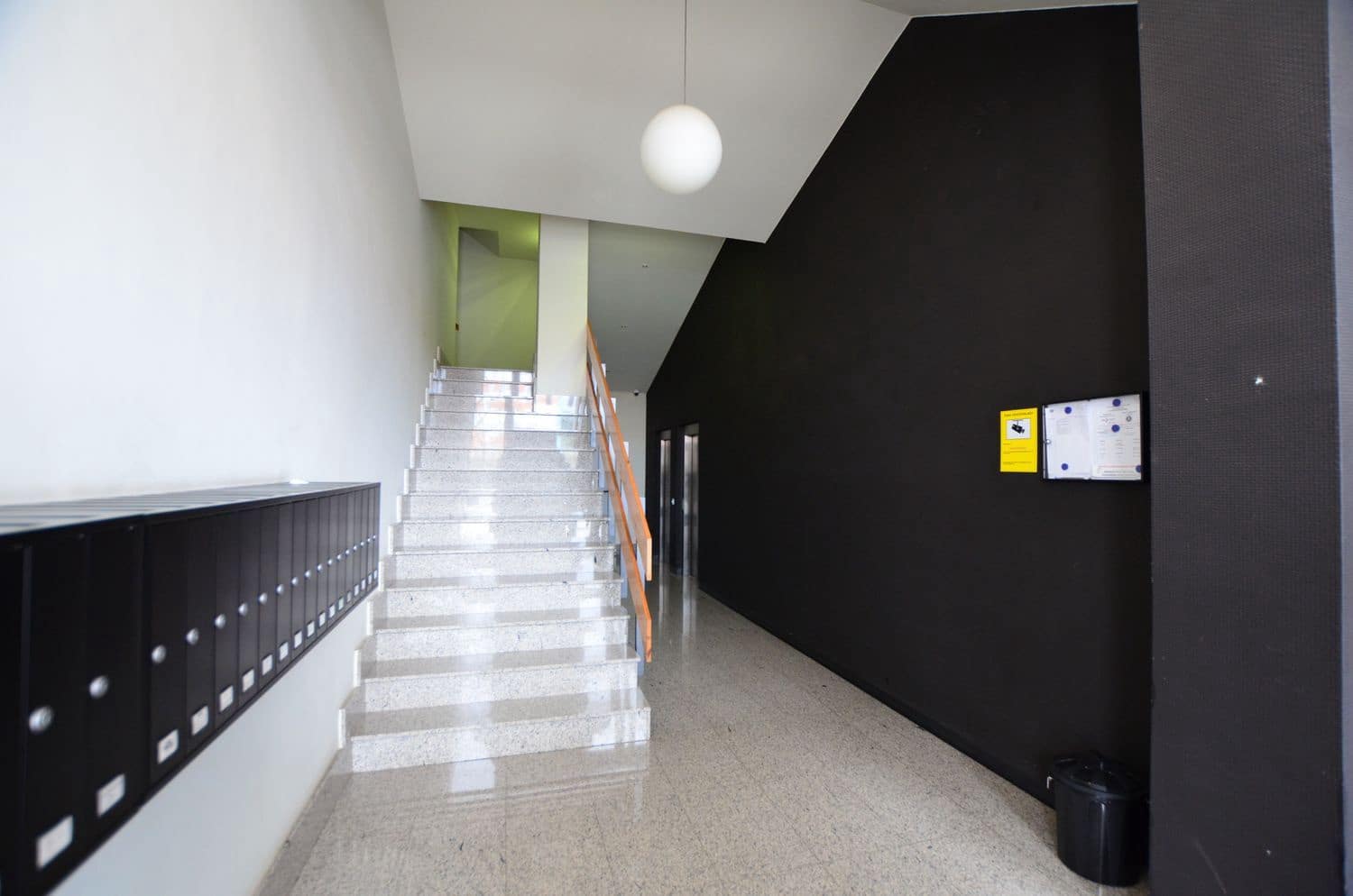 2 soverom Leilighet til salgs i Gijon med garasje - € 205 000 (Ref: 9573719)