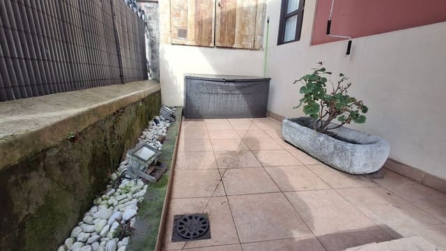 1 soveværelse Lejlighed til salg i Centro Urbano, Gijón med garage - € 195.000 (Ref: 9573722)