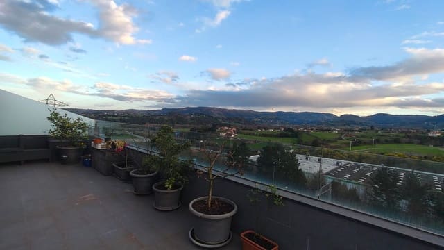 2 camera da letto Appartamento da affittare in Centro Urbano, Gijón con piscina garage - 1.300 € (Rif: 9585419)