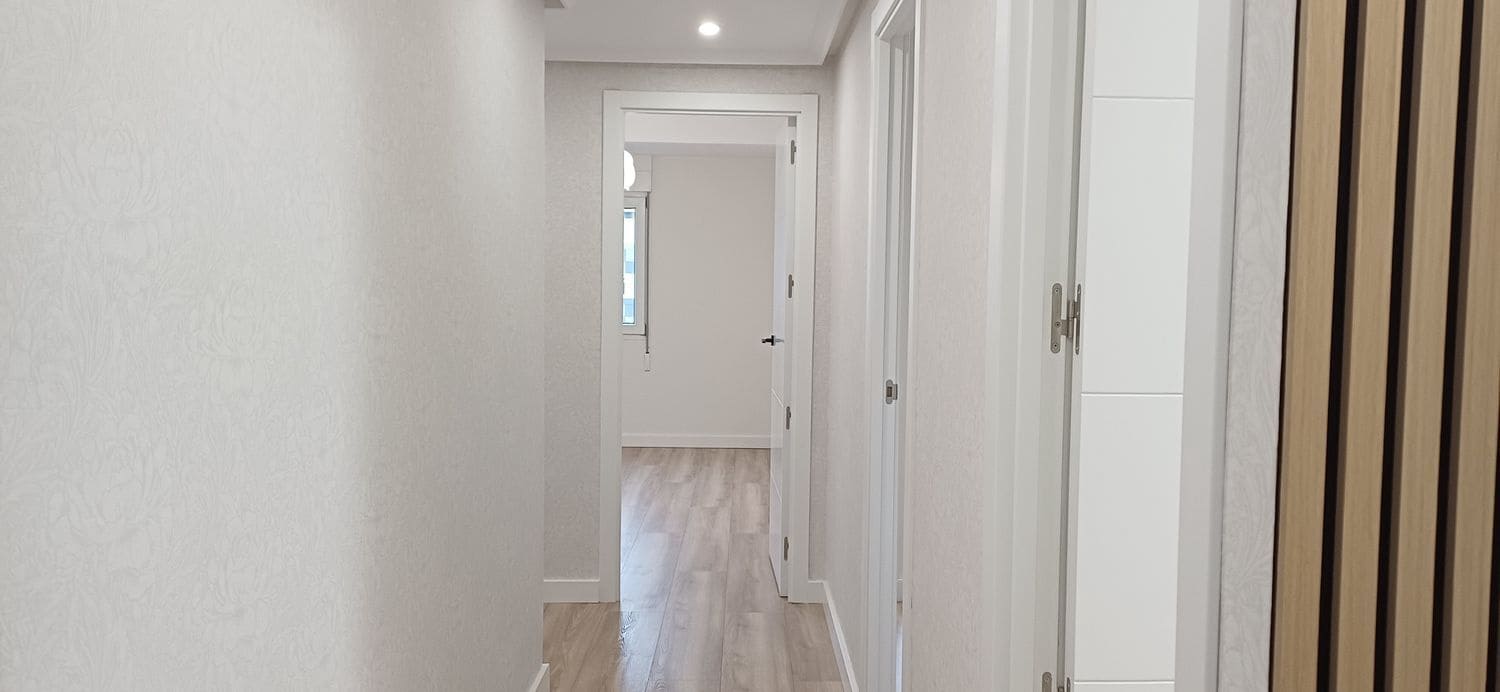 3 makuuhuone Huoneisto myytävänä paikassa Gijon mukana 
autotalli - 325 000 € (Ref: 9585420)