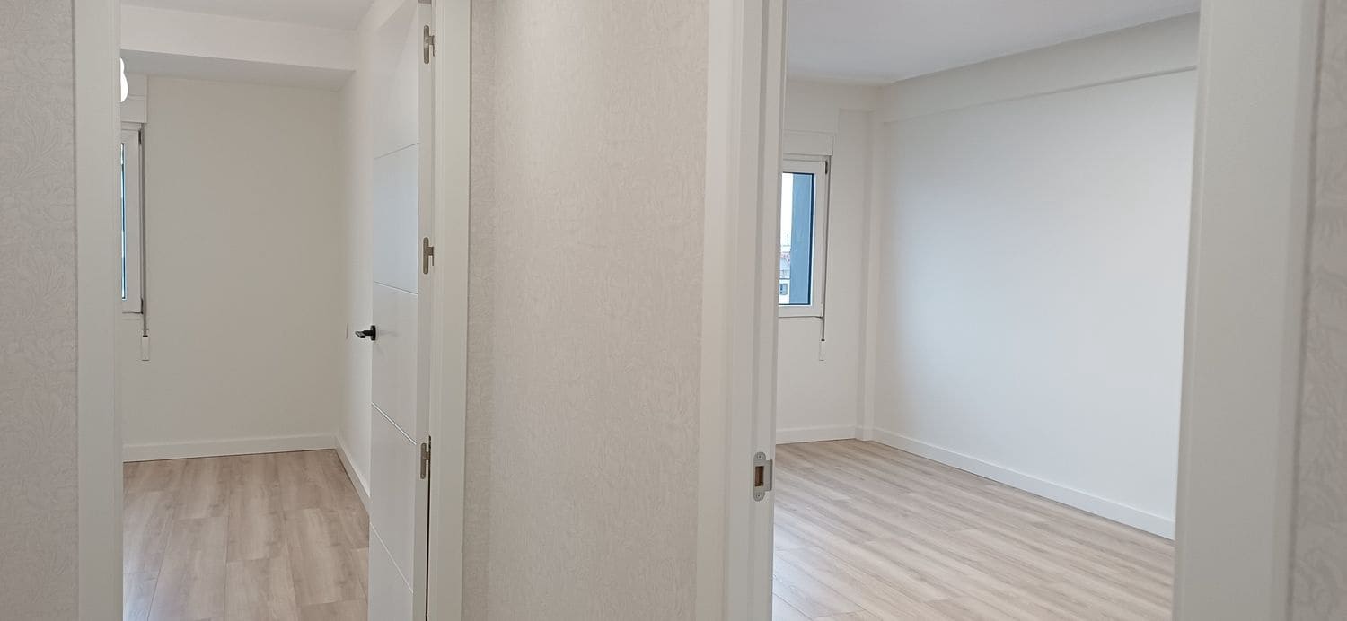 3 makuuhuone Huoneisto myytävänä paikassa Gijon mukana 
autotalli - 325 000 € (Ref: 9585420)