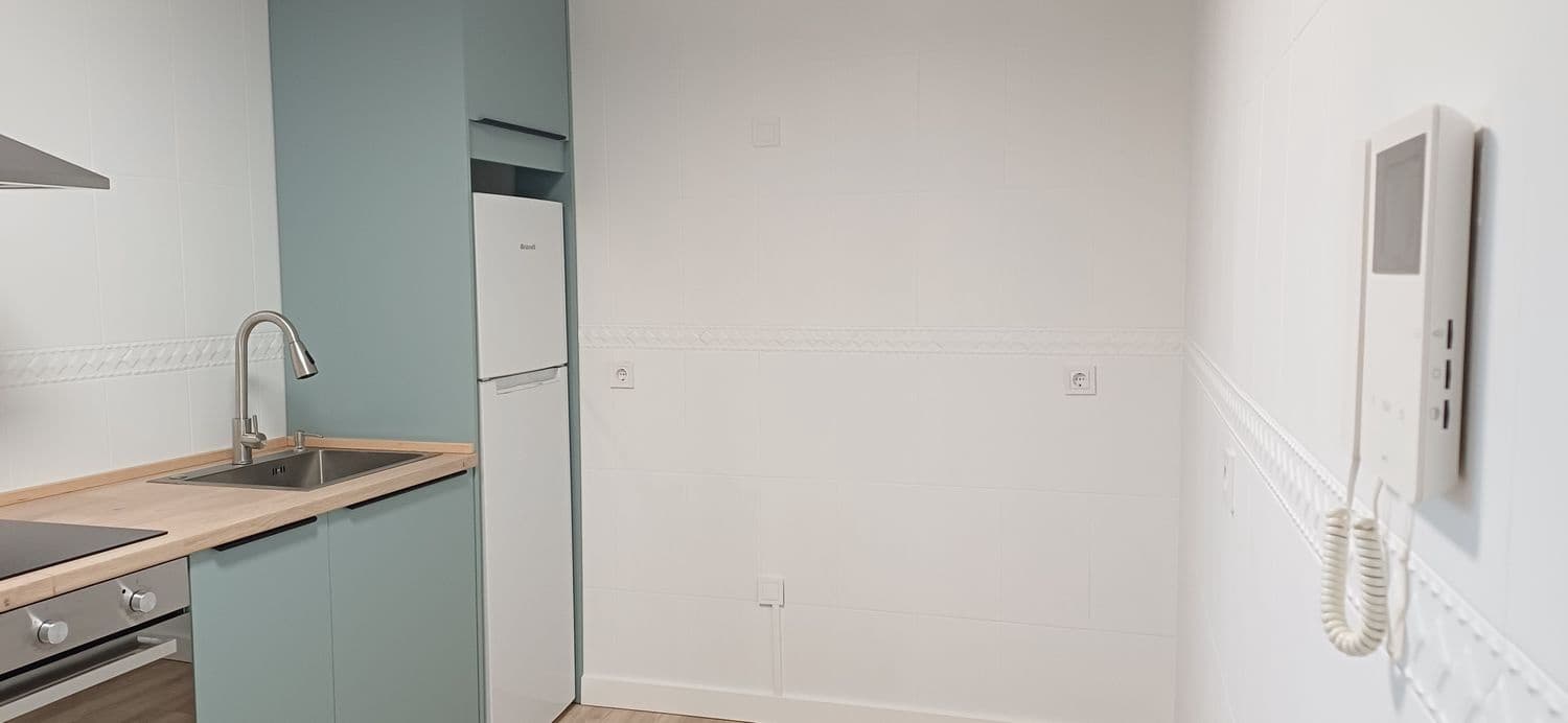 3 makuuhuone Huoneisto myytävänä paikassa Gijon mukana 
autotalli - 325 000 € (Ref: 9585420)