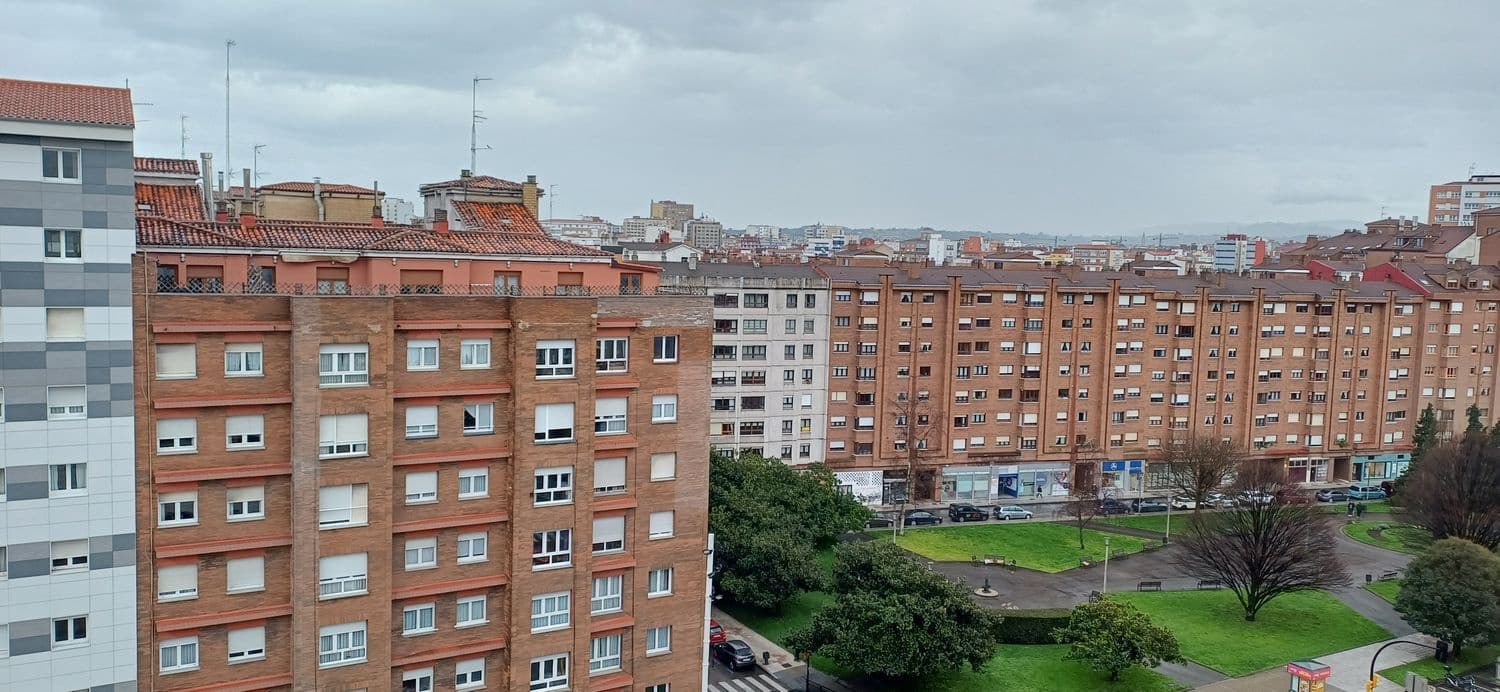 3 makuuhuone Huoneisto myytävänä paikassa Gijon mukana 
autotalli - 325 000 € (Ref: 9585420)