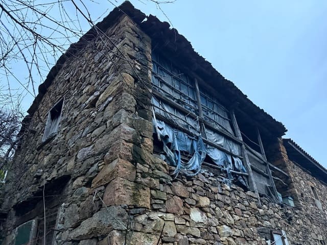 Finca/Landehus til salg i Luarca, Valdés med garage - € 15.000 (Ref: 9590503)