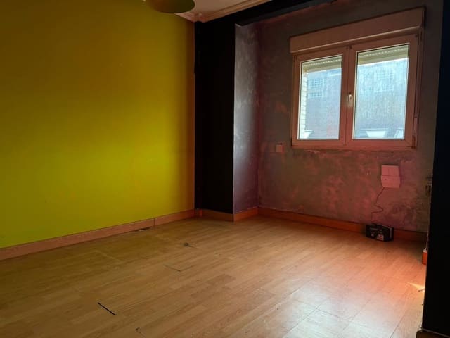 2 makuuhuone Huoneisto myytävänä paikassa Centro Urbano, Gijón mukana 
autotalli - 100 000 € (Ref: 9594542)