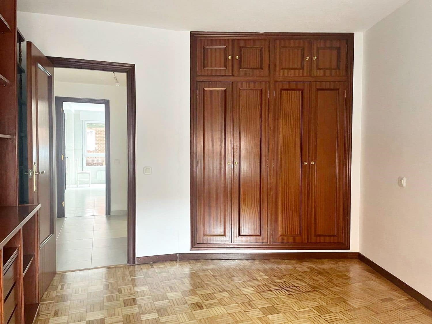 3 sypialnia Apartament na sprzedaż w Gijon z garażem - 199 000 € (Ref: 9594543)