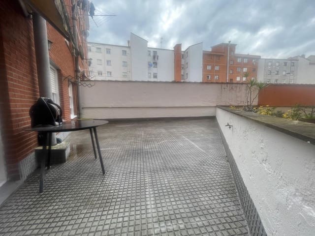 3 bedroom Apartment for sale in Centro Urbano, Gijón with garage - € 199,000 (Ref: 9594543)