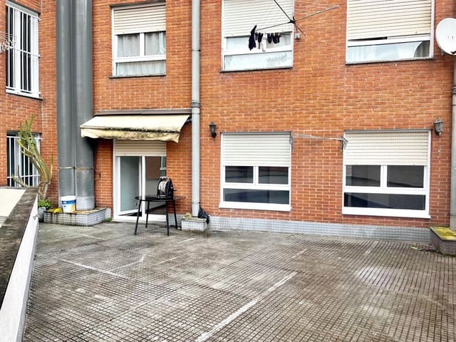 3 bedroom Apartment for sale in Centro Urbano, Gijón with garage - € 199,000 (Ref: 9594543)