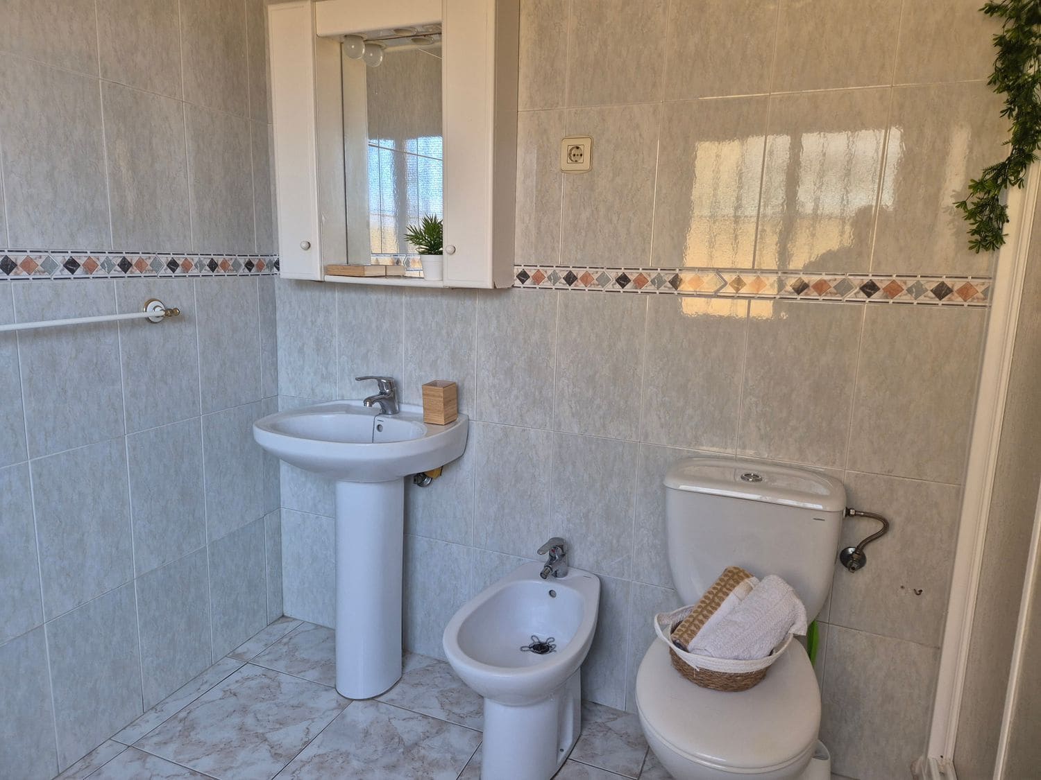 1 soverom Hus til salgs i Gijon med garasje - € 90 000 (Ref: 9598533)