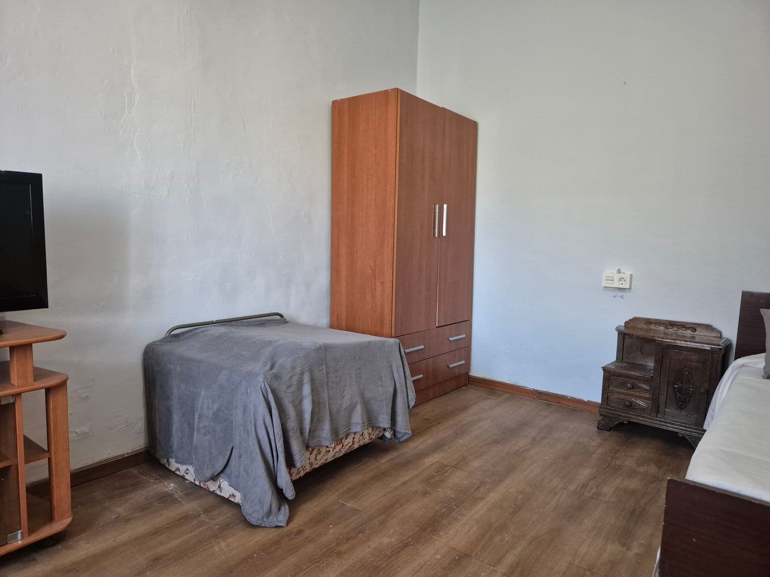 1 soverom Hus til salgs i Gijon med garasje - € 90 000 (Ref: 9598533)