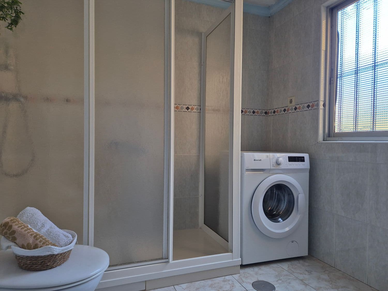 1 soverom Hus til salgs i Gijon med garasje - € 90 000 (Ref: 9598533)