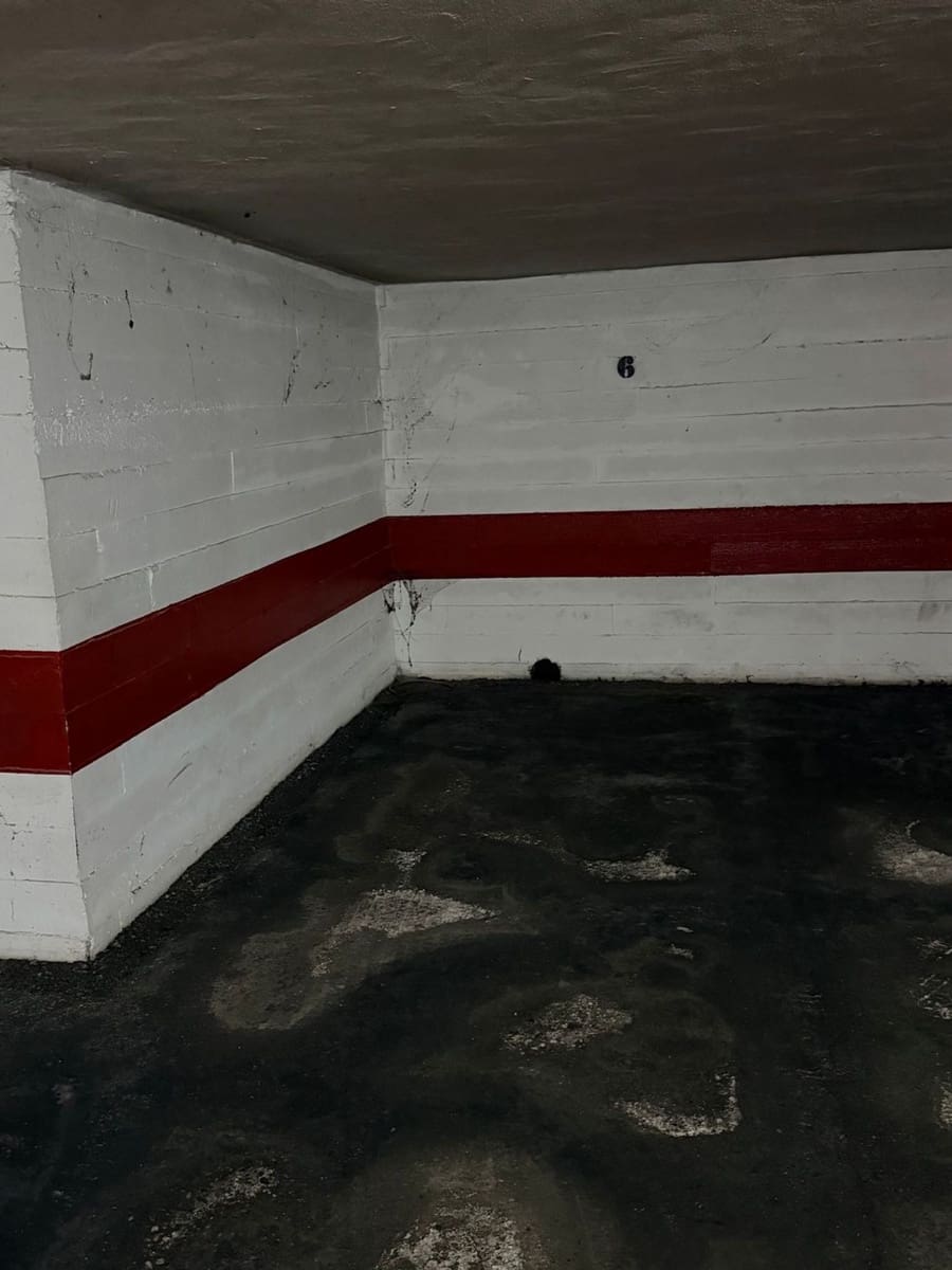 Garage til salg i Valdes - € 10.000 (Ref: 9604509)