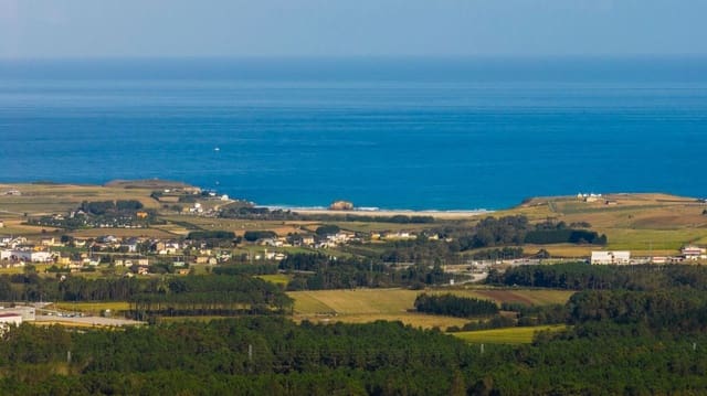 Landgrundstück zu verkaufen in Castropol - 40.000 € (Ref: 9610718)