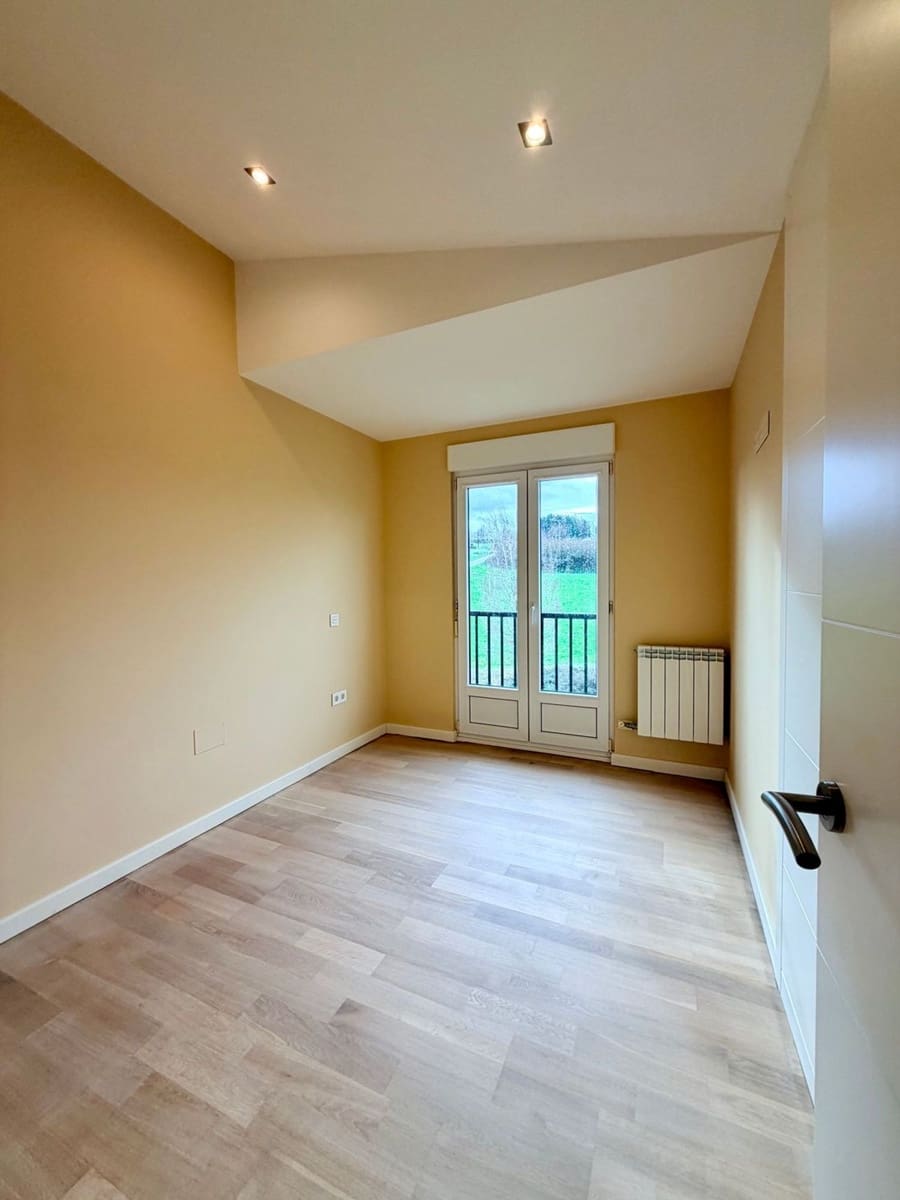 3 soveværelse Lejlighed til salg i Castropol med swimmingpool garage - € 270.000 (Ref: 9610719)