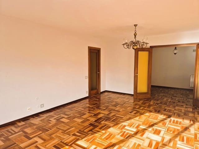 4 sypialnia Apartament do wynajęcia w Centro Urbano, Gijón z garażem - 1 200 € (Ref: 9614759)