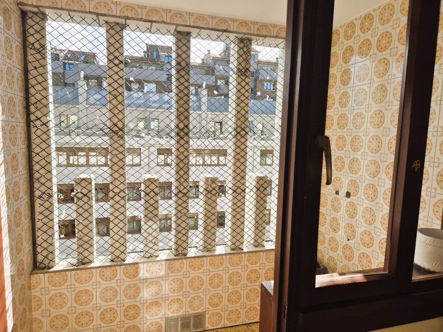 4 sypialnia Apartament do wynajęcia w Gijon z garażem - 1 200 € (Ref: 9614759)