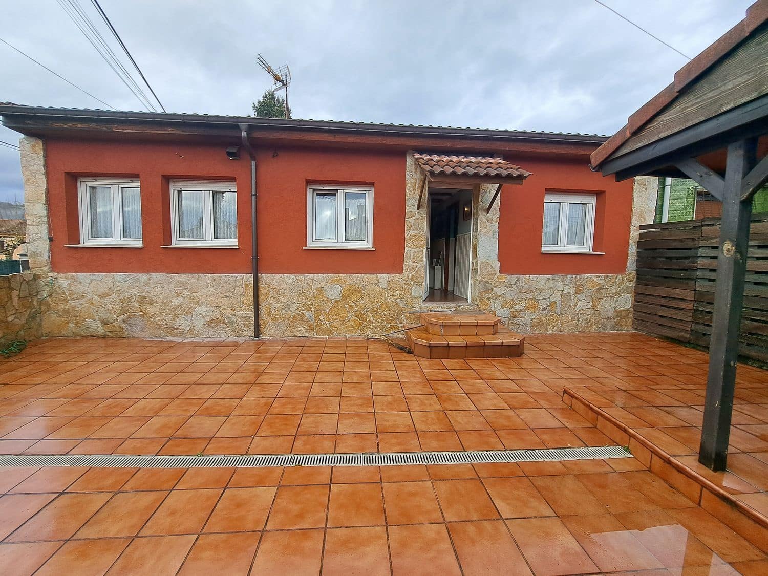 3 slaapkamer Huis te koop in Langreo met zwembad garage - € 238.000 (Ref: 9618986)