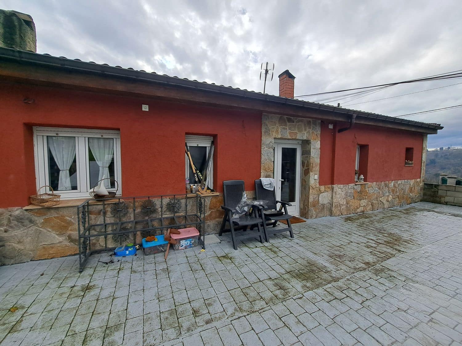 3 slaapkamer Huis te koop in Langreo met zwembad garage - € 238.000 (Ref: 9618986)
