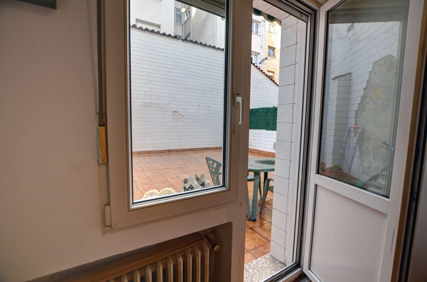 3 Zimmer Apartment zu verkaufen in Gijon mit Garage - 268.000 € (Ref: 9618987)