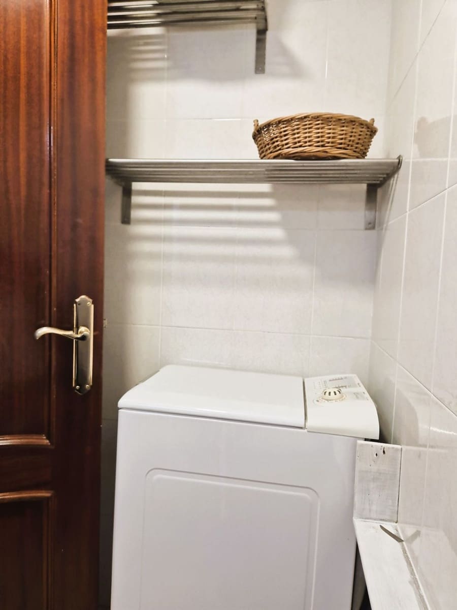 4 Zimmer Villa zu verkaufen in Gijon mit Pool Garage - 699.000 € (Ref: 9618988)