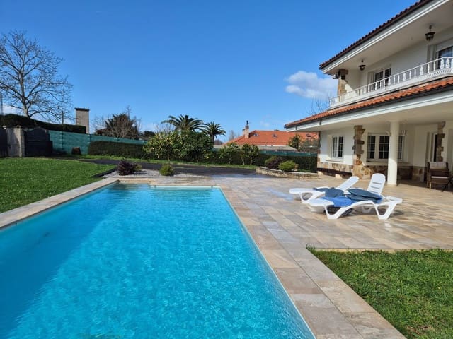 4 Zimmer Villa zu verkaufen in Gijón mit Pool Garage - 699.000 € (Ref: 9618988)