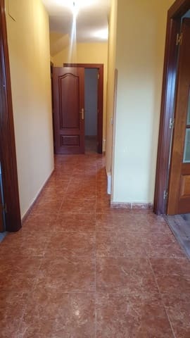 3 camera da letto Villa da affittare in Nava - 900 € (Rif: 9618989)