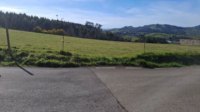 Undeveloped Land for sale in Corvera de Asturias - € 39,990 (Ref: 9624264)