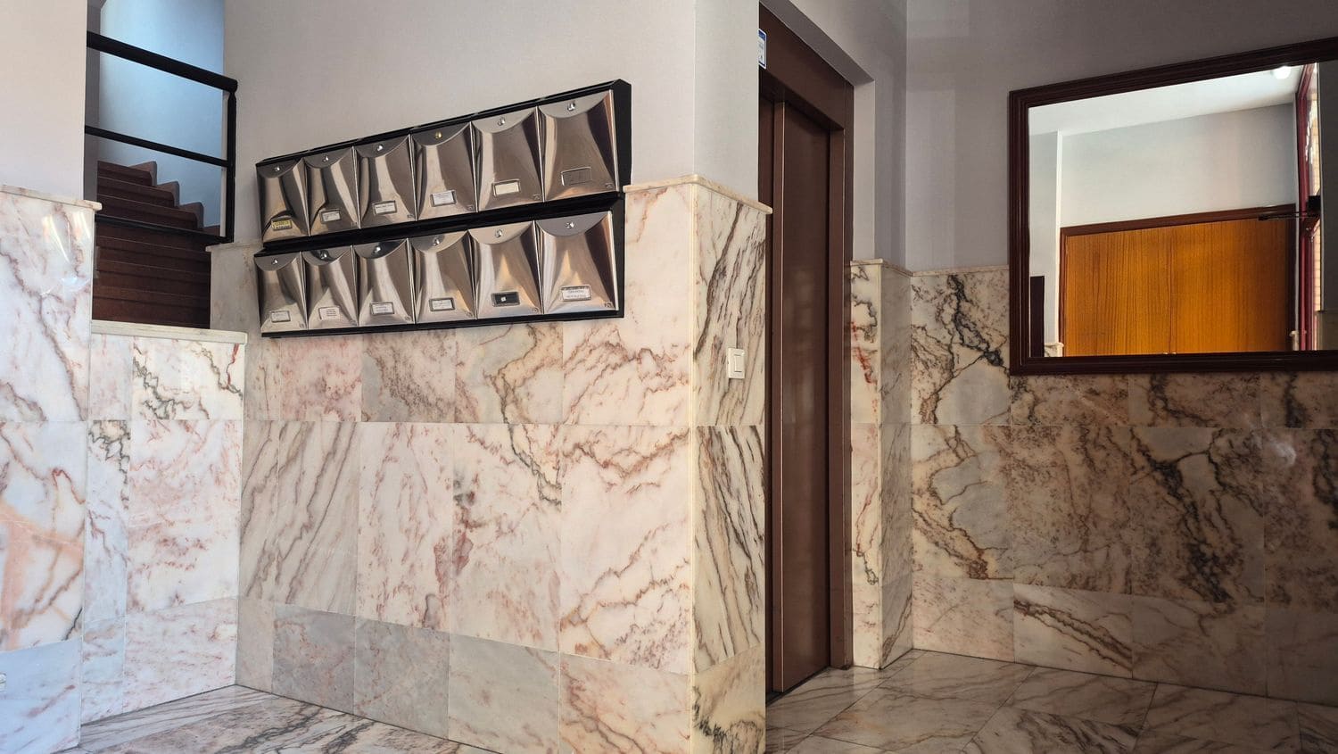 1 soverom Leilighet til salgs i Gijon med garasje - € 155 000 (Ref: 9627030)