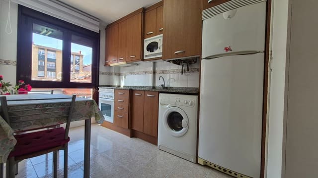1 soverom Leilighet til salgs i Centro Urbano, Gijón med garasje - € 155 000 (Ref: 9627030)