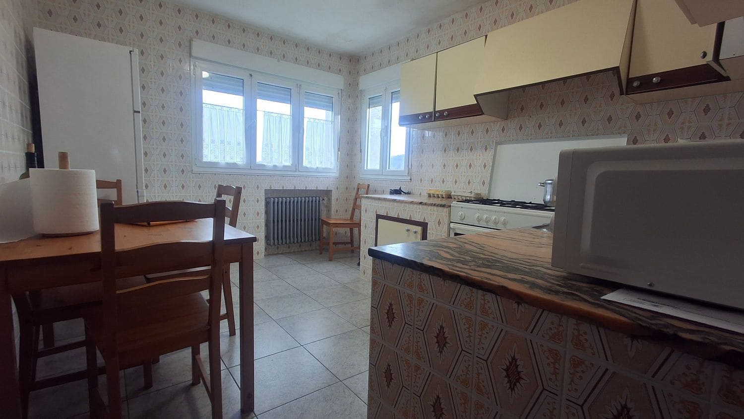 4 makuuhuone Huvila myytävänä paikassa Gijon mukana 
autotalli - 350 000 € (Ref: 9627031)