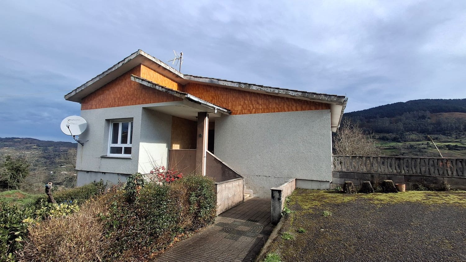 4 makuuhuone Huvila myytävänä paikassa Gijon mukana 
autotalli - 350 000 € (Ref: 9627031)