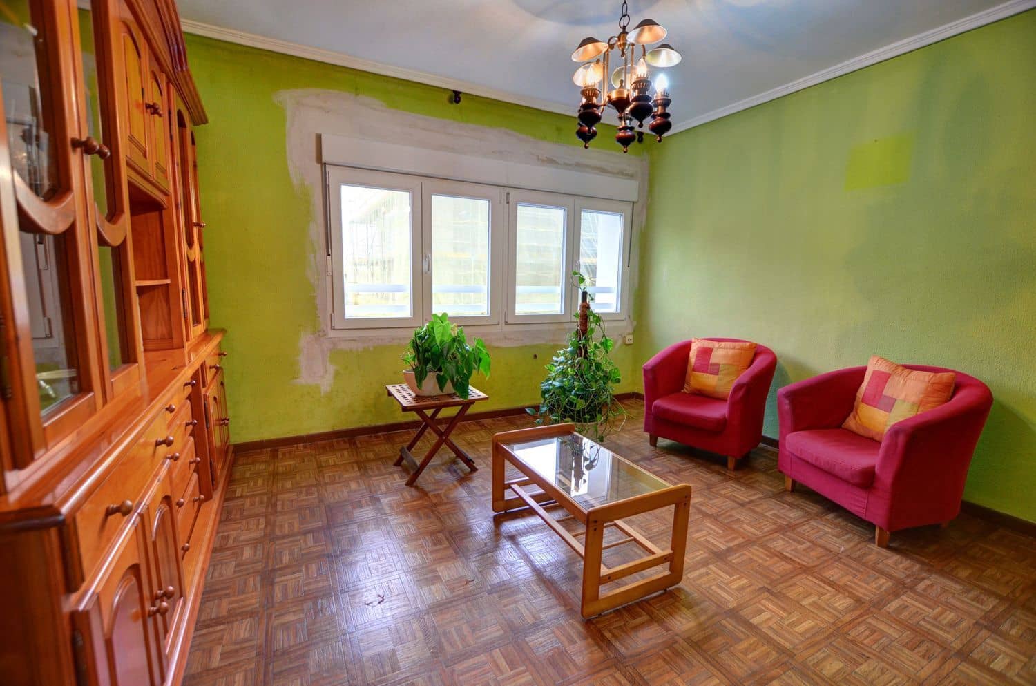 Apartamento de 3 habitaciones en Avilés en venta con garaje - 135.000 € (Ref: 9629657)