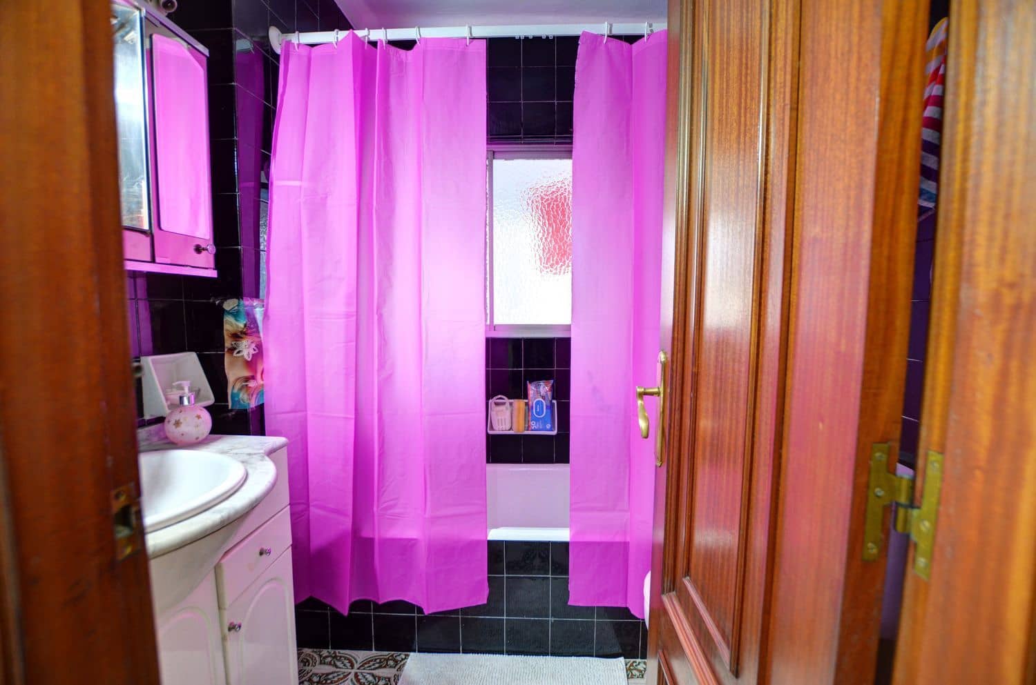 Apartamento de 3 habitaciones en Avilés en venta con garaje - 135.000 € (Ref: 9629657)