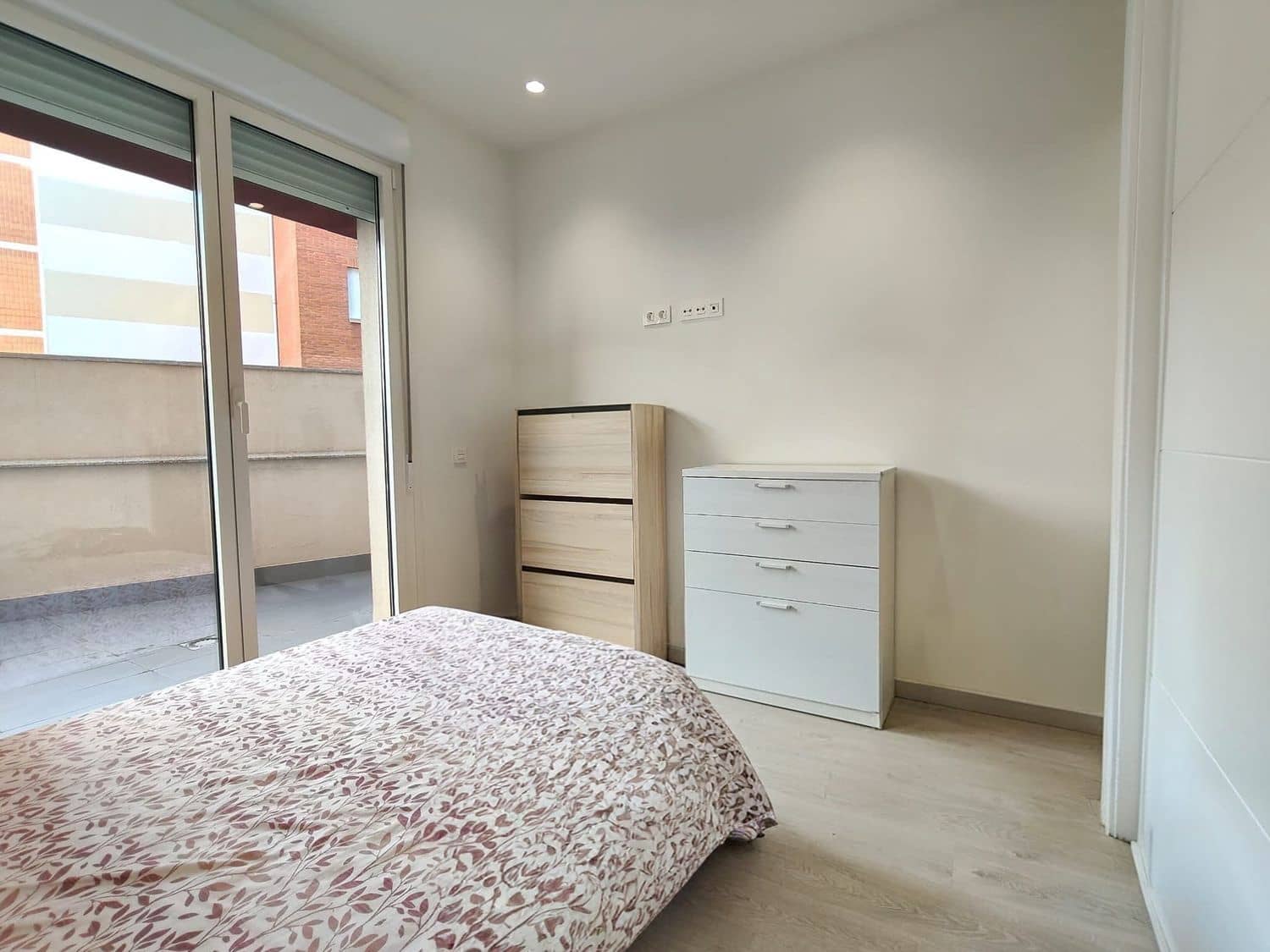 2 sovrum Lägenhet till salu i Gijon med garage - 325 000 € (Ref: 9629658)